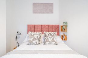 Fabulous New 1 Bedroom Ground Floor Flat